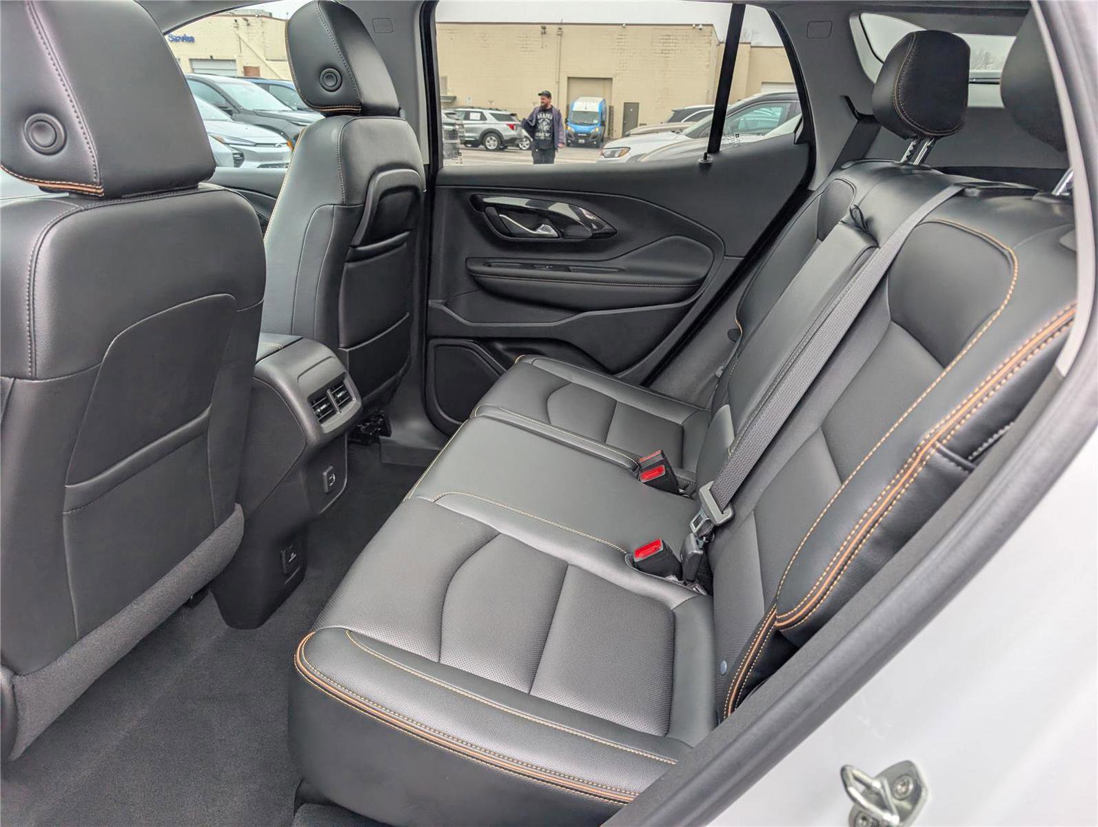 Used 2022 GMC Terrain AT4 w/ Infotainment Package II image 16