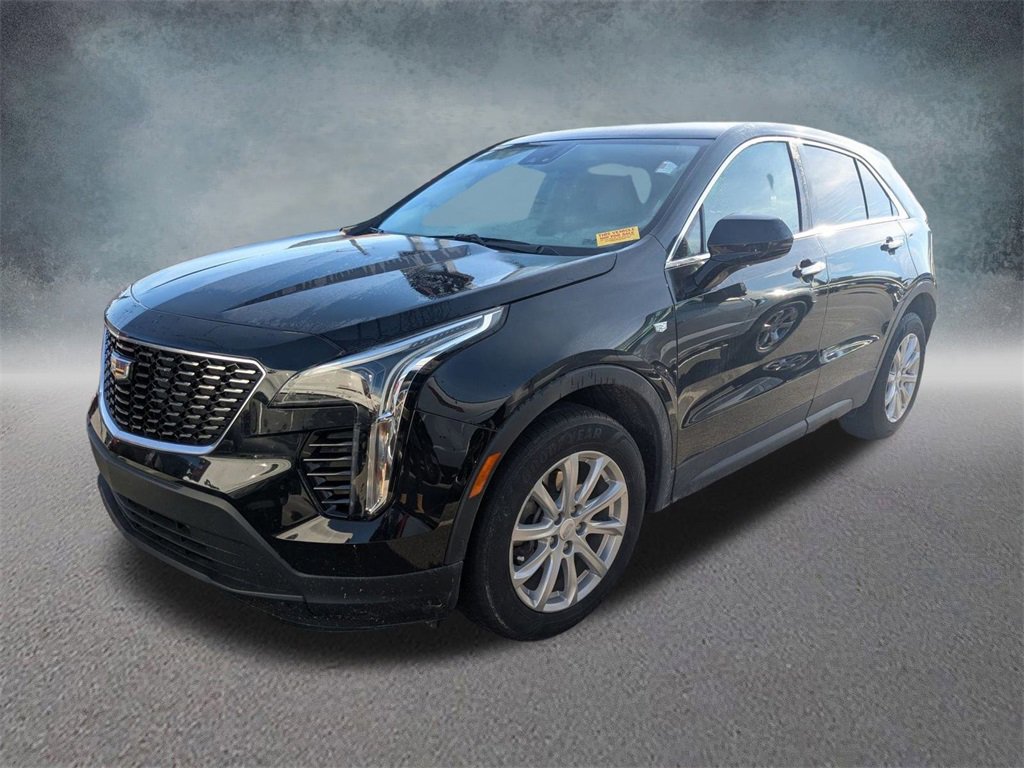Used 2021 Cadillac XT4 Luxury w/ Cold Weather Package
