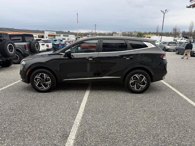 Used 2024 Kia Sportage LX image 5