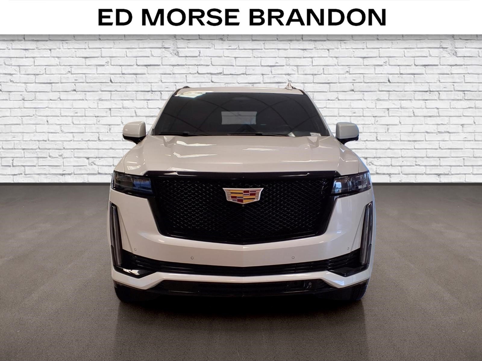 Used 2022 Cadillac Escalade ESV Sport w/ Touring Package AWD/4WD image 7