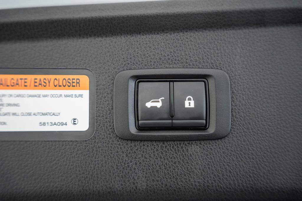 Used 2025 Mitsubishi Eclipse Cross SE image 11