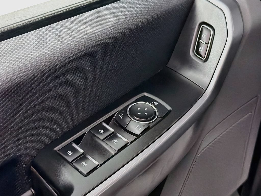 Used 2023 Ford F150 XLT AWD/4WD image 19