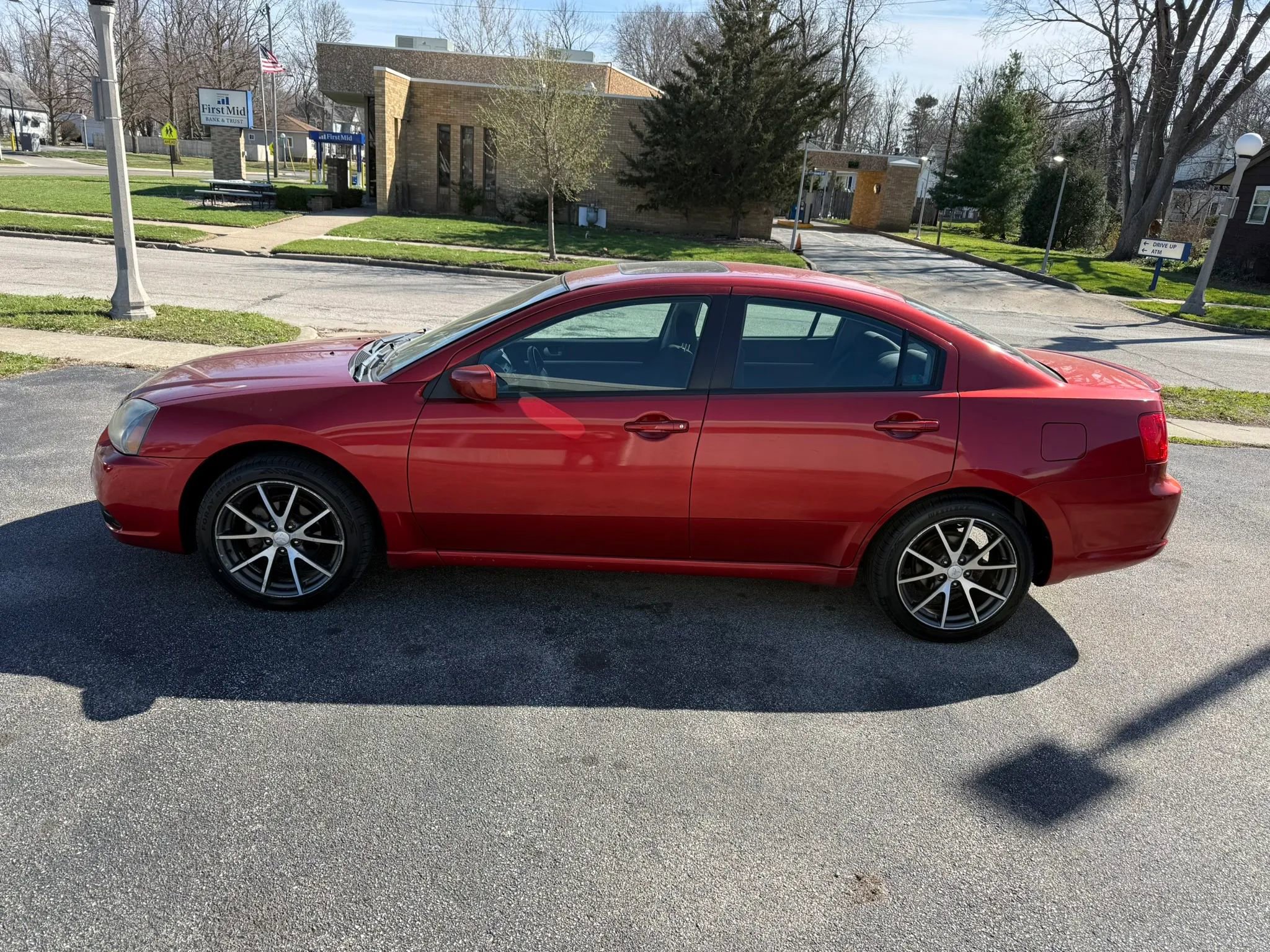 Used 2009 Mitsubishi Galant Sport Edition image 3