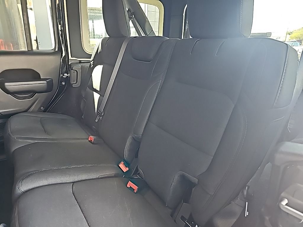 Used 2022 Jeep Wrangler Unlimited Sport image 10
