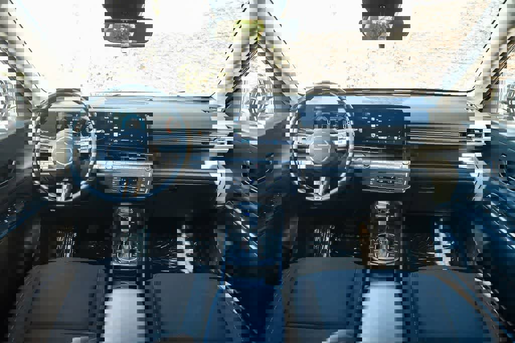 Used 2024 Hyundai Kona SEL FWD image 14