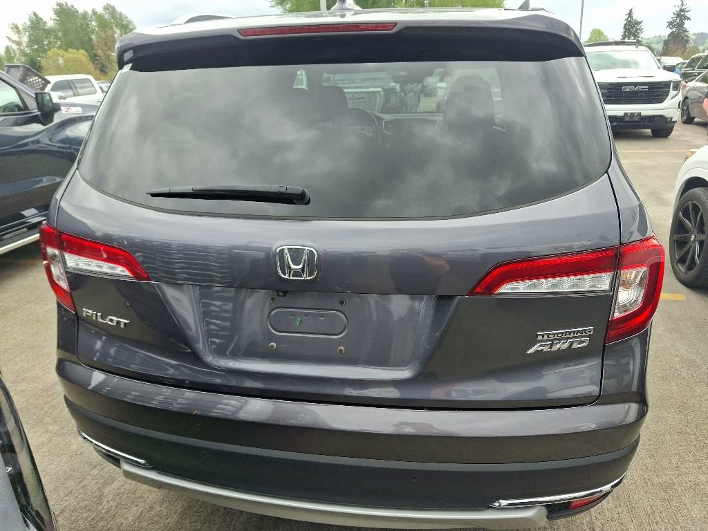 Used 2019 Honda Pilot Touring image 6
