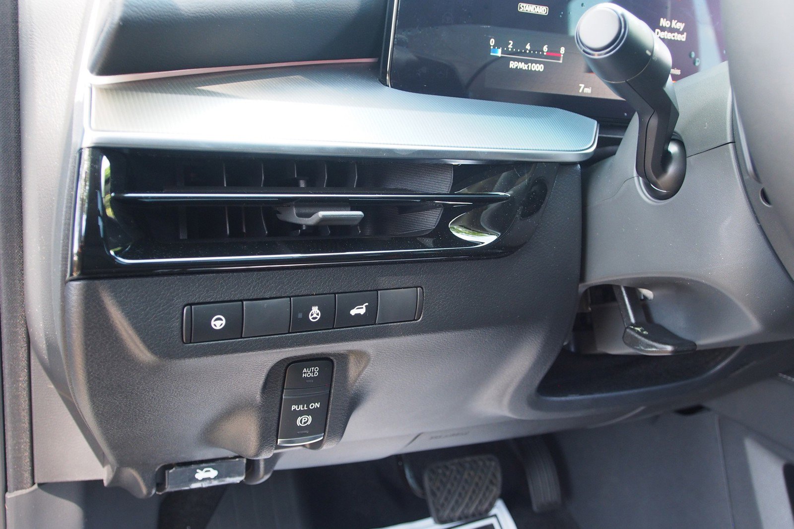 Used 2025 Nissan Murano SL image 18