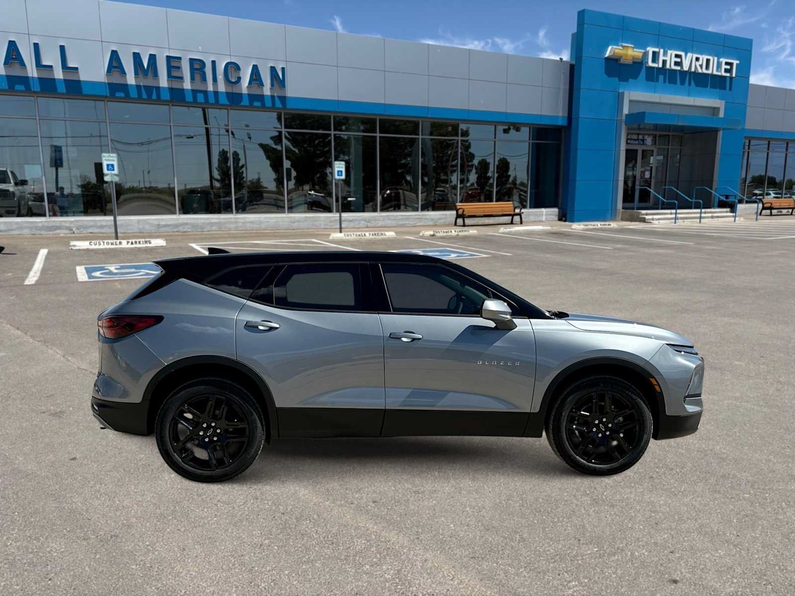 New 2026 Chevrolet Blazer LT FWD image 9