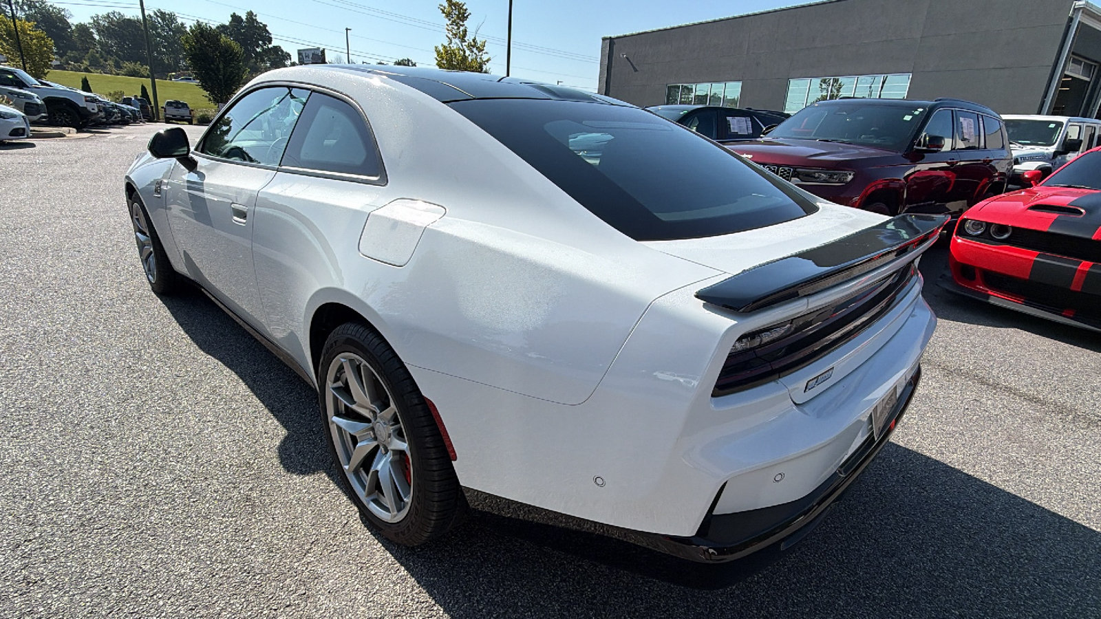 Used 2024 Dodge Charger Daytona Scat Pack w/ Plus Group AWD/4WD image 10