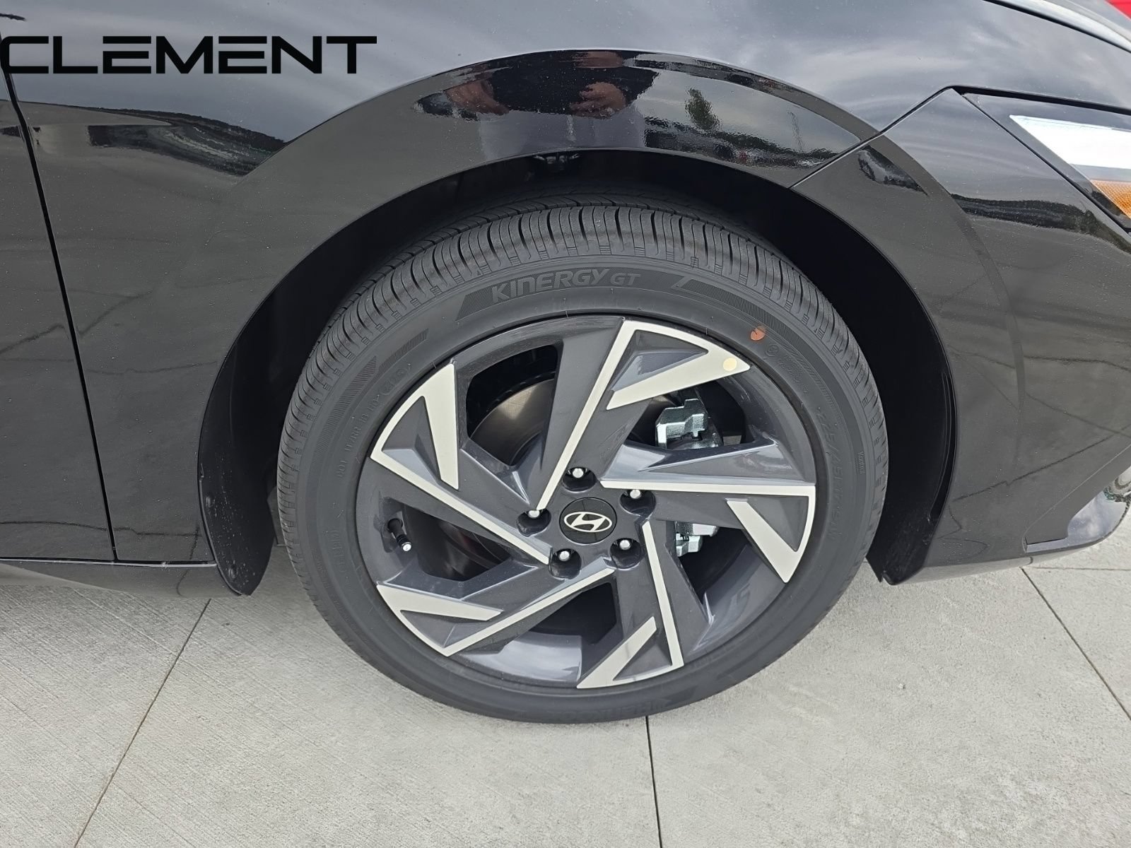 Certified 2025 Hyundai Elantra Sport FWD image 38