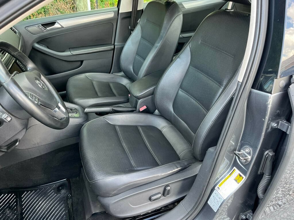 Used 2014 Volkswagen Jetta TDI FWD image 28