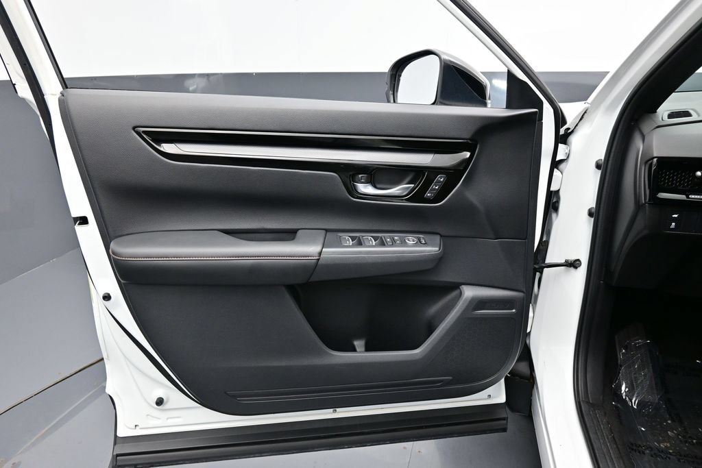 Certified 2024 Honda CR-V Sport Touring image 18