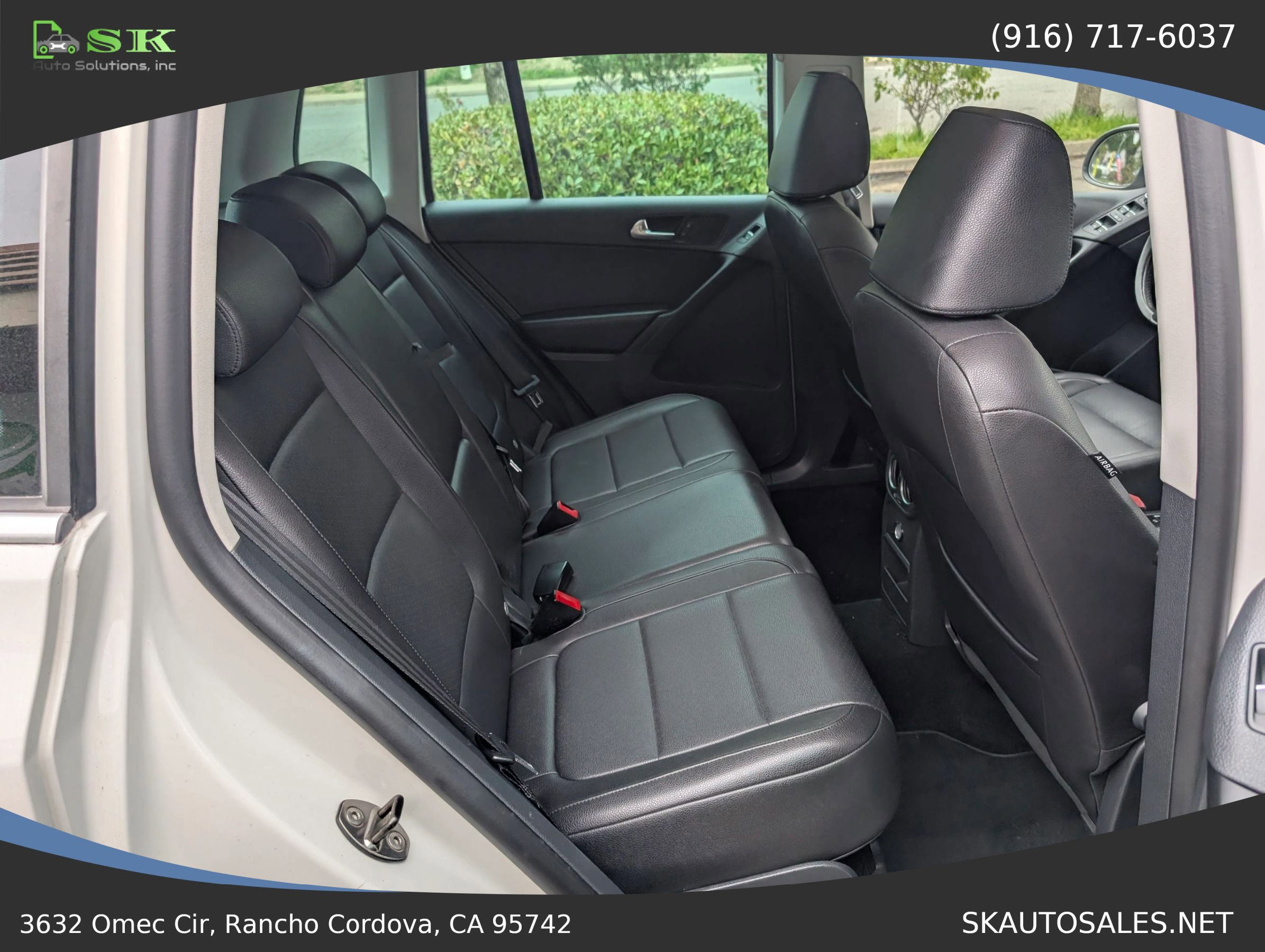 Used 2011 Volkswagen Tiguan S image 19