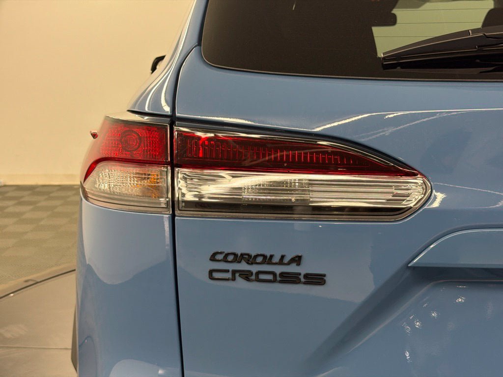 New 2026 Toyota Corolla Cross LE FWD image 12