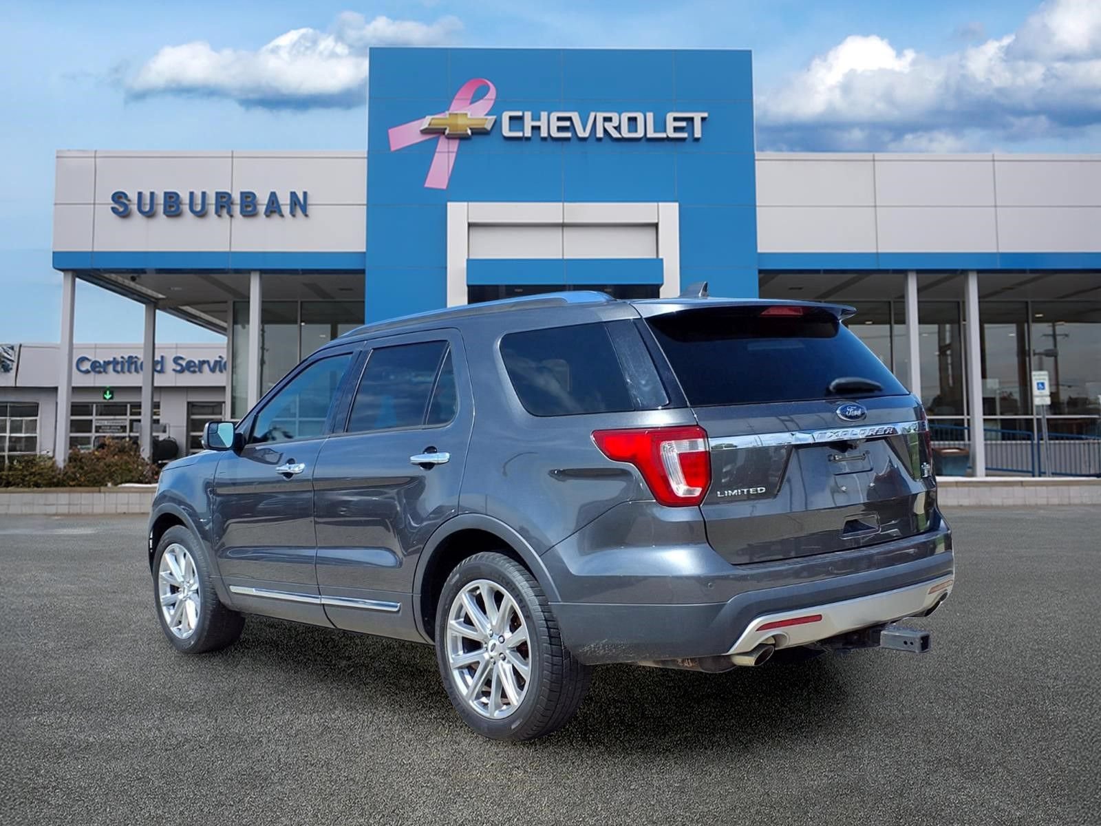 Used 2017 Ford Explorer Limited AWD/4WD image 6