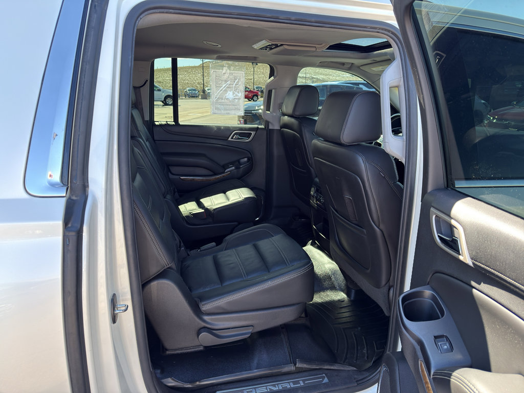 Certified 2015 GMC Yukon XL Denali image 11