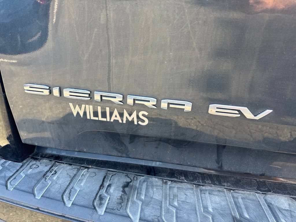 Certified 2026 GMC Sierra EV Denali AWD/4WD image 26