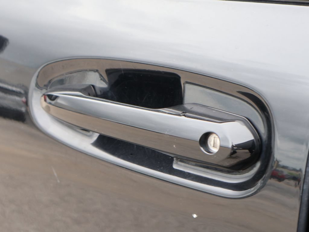 Used 2024 Toyota Sienna LE FWD image 18