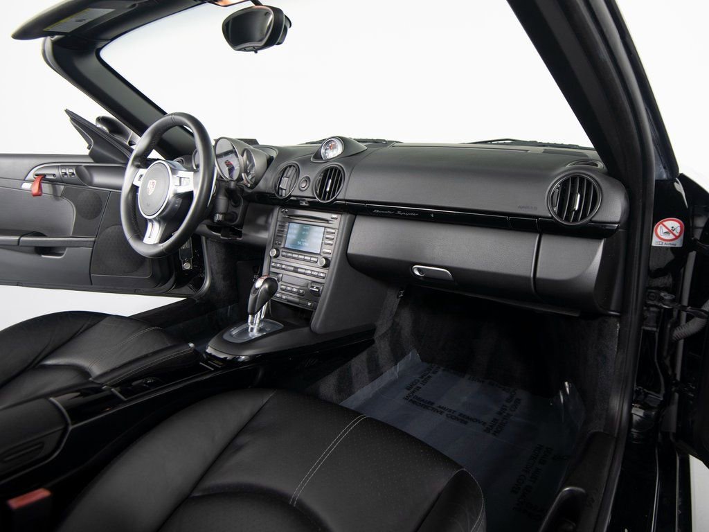 Used 2011 Porsche Boxster Spyder image 30