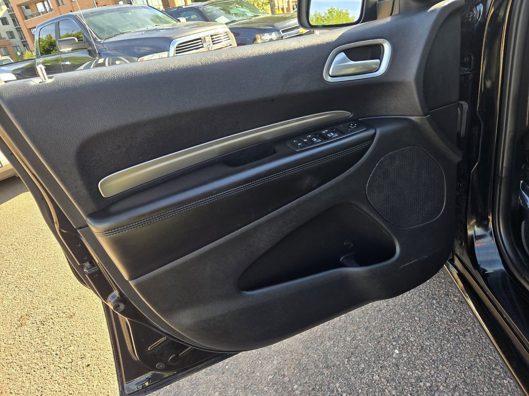 Used 2019 Dodge Durango SXT image 14