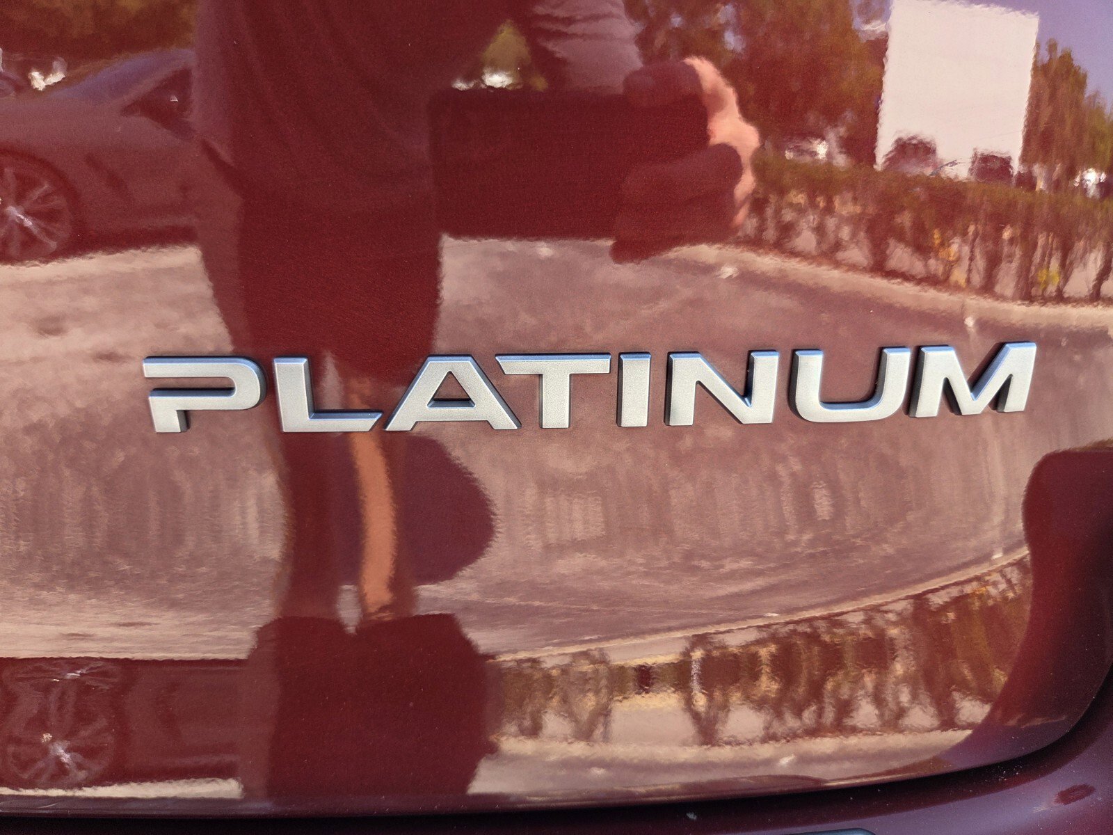 Used 2025 Nissan Armada Platinum image 15