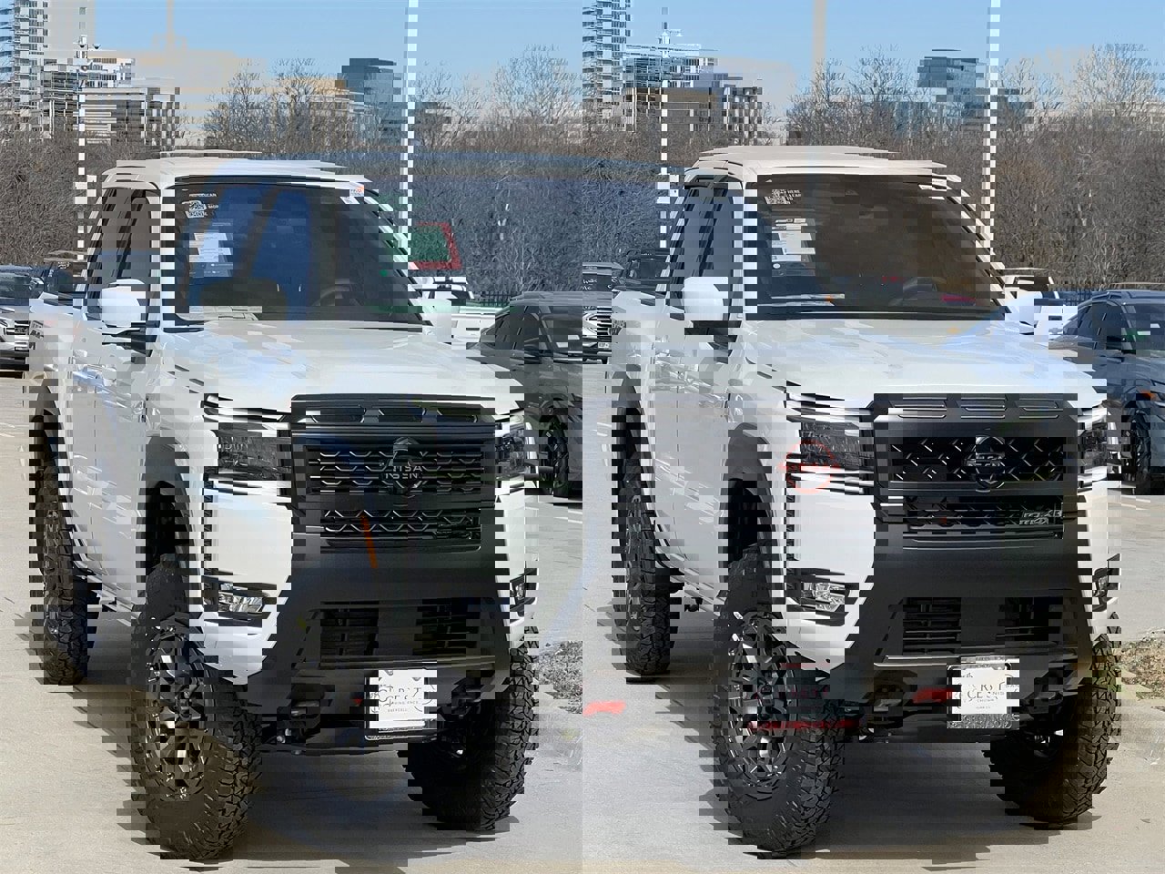 New 2026 Nissan Frontier PRO-4X w/ Pro-4x Convenience Package image 2