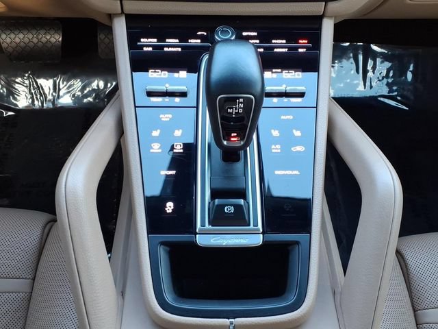 Used 2019 Porsche Cayenne AWD/4WD image 7