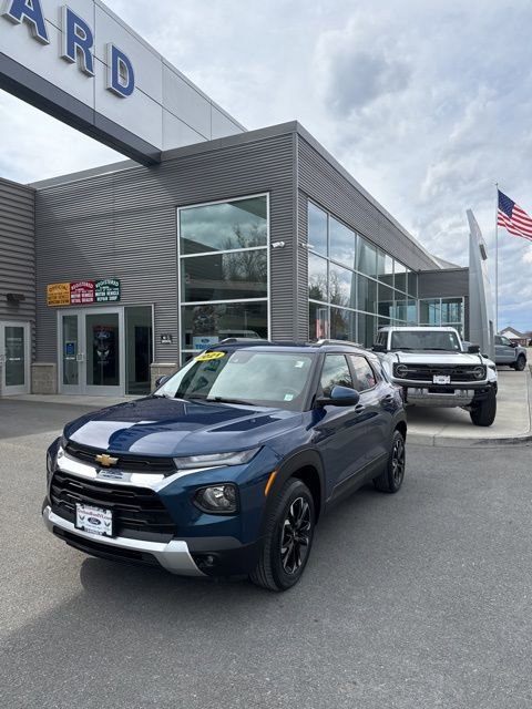 Used 2021 Chevrolet TrailBlazer LT w/ Convenience Package image 1