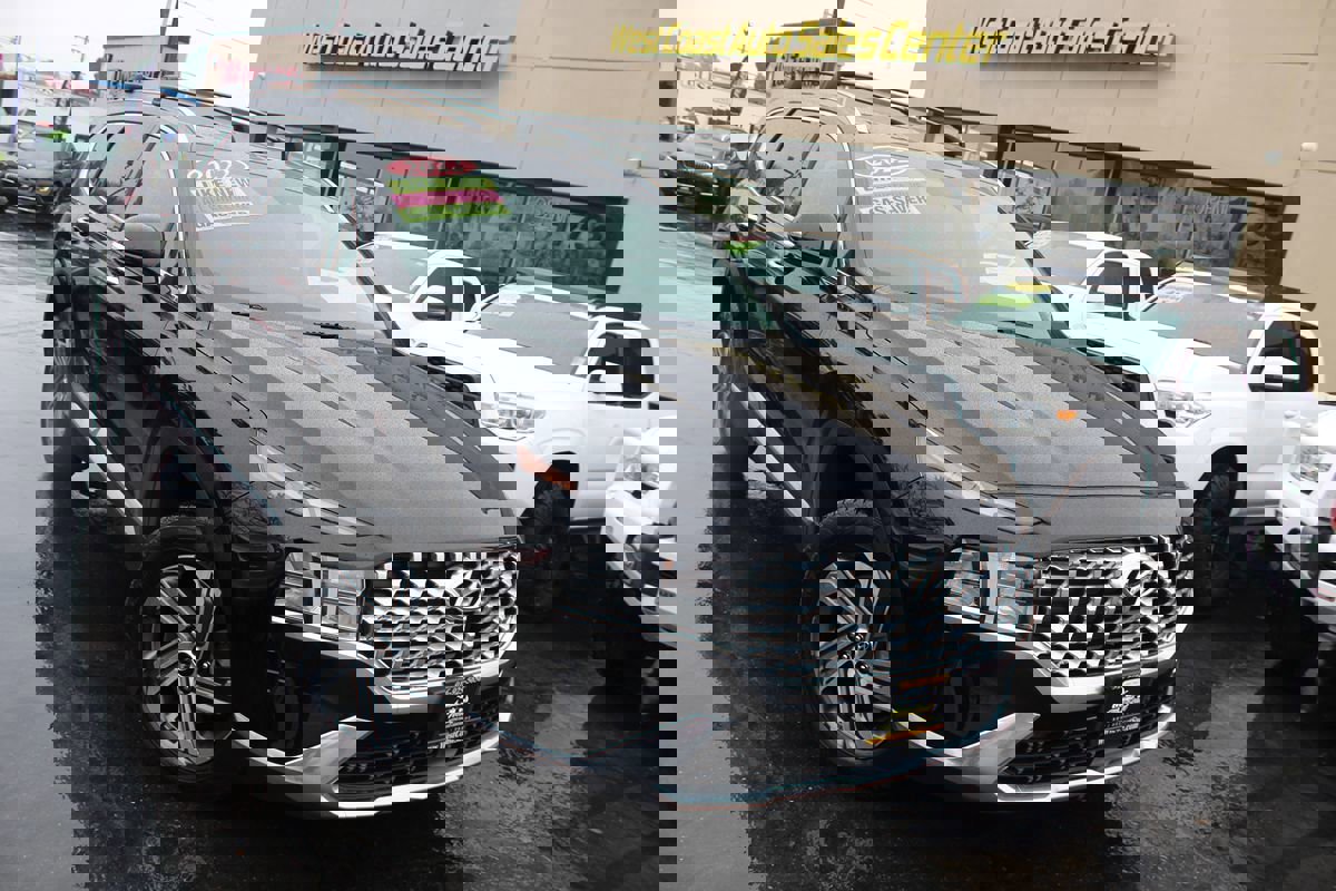 Used 2022 Hyundai Santa Fe SEL w/ Convenience Package image 39