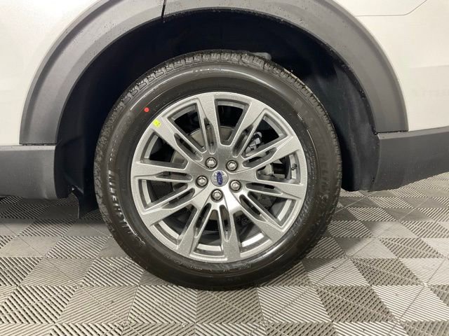 New 2026 Ford Explorer Platinum image 10