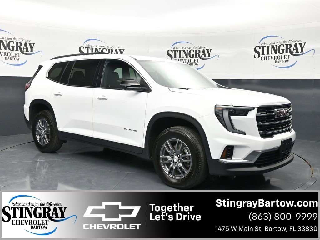 Used 2025 GMC Acadia Elevation