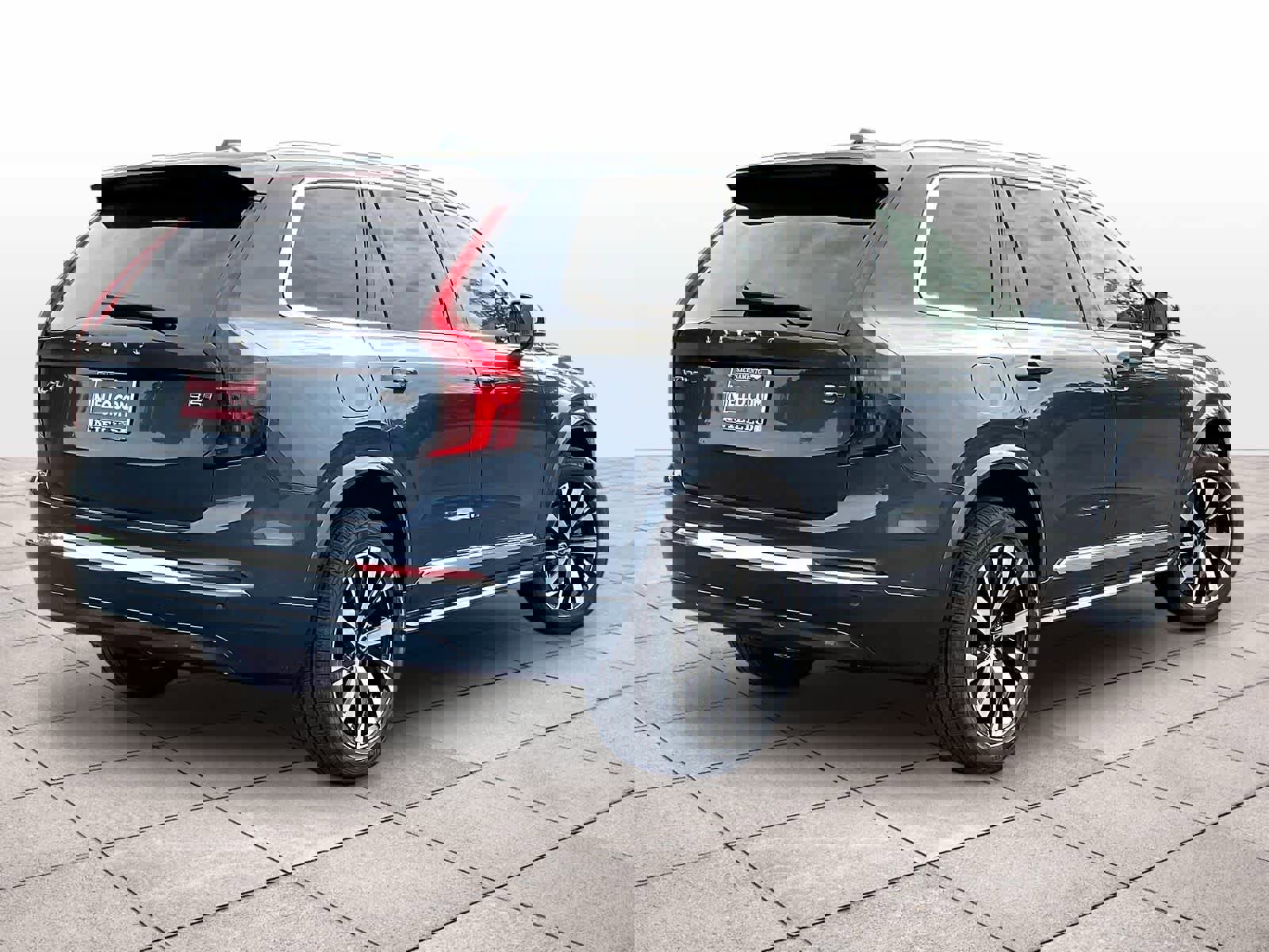 New 2026 Volvo XC90 B5 Core AWD/4WD image 4