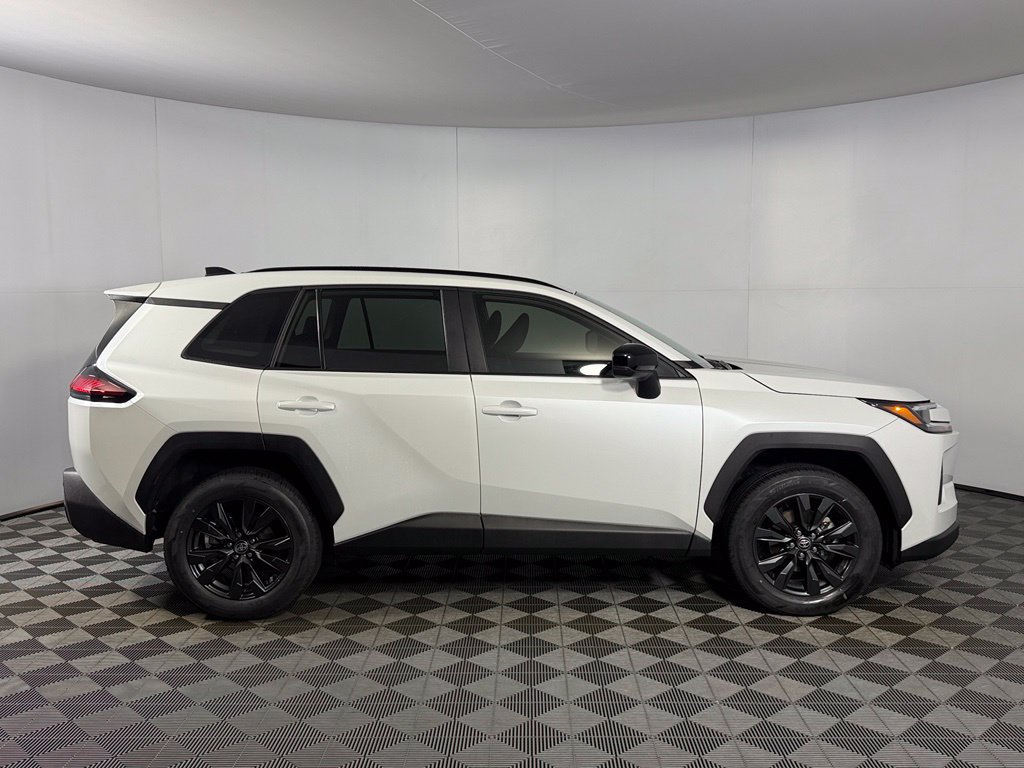 Used 2026 Toyota RAV4 XLE Premium AWD/4WD image 4