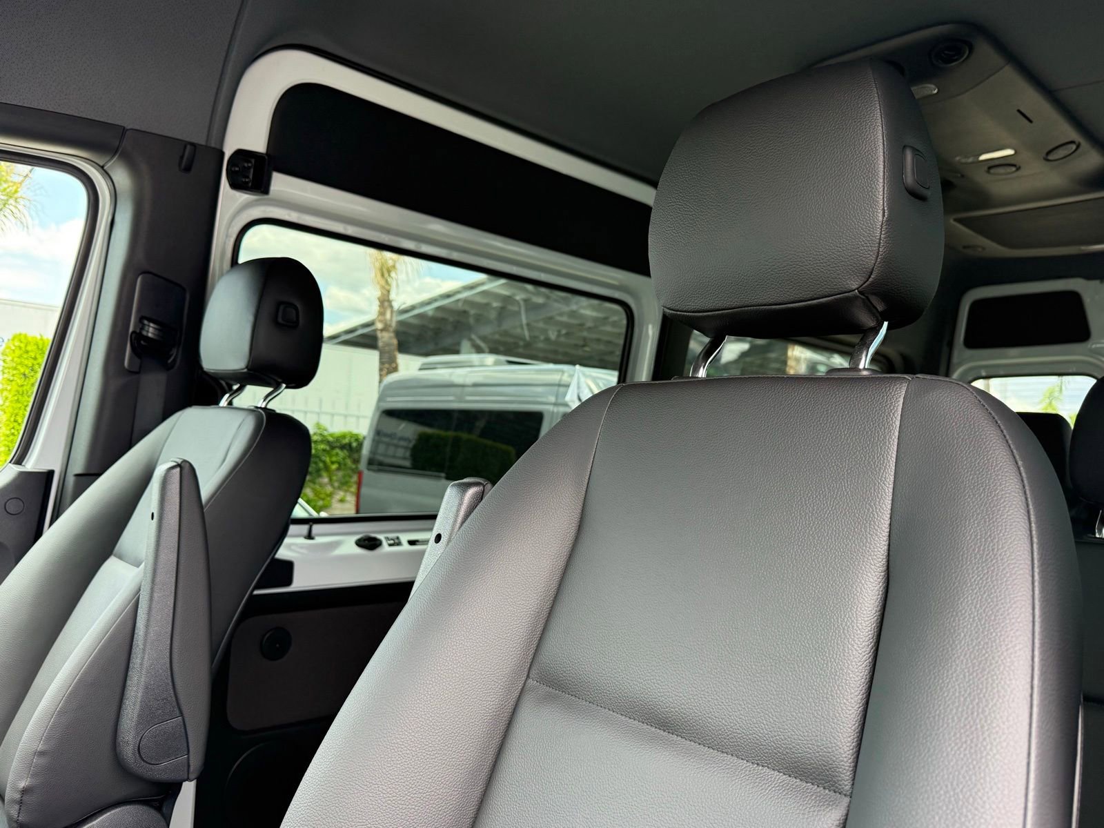 New 2025 Mercedes-Benz Sprinter 2500 image 21