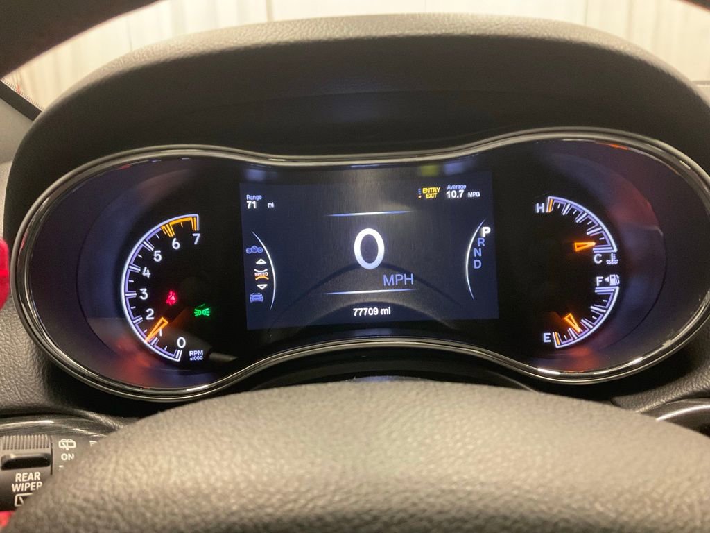 Used 2018 Jeep Grand Cherokee Trailhawk w/ Trailhawk Luxury Group image 12