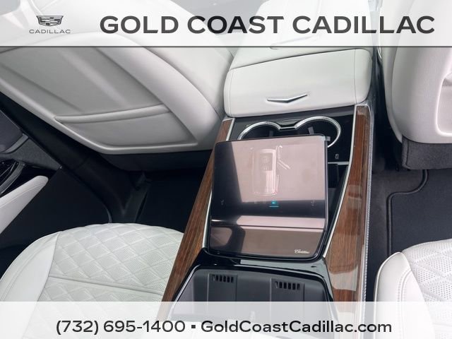 Certified 2026 Cadillac Escalade Platinum Sport AWD/4WD image 10