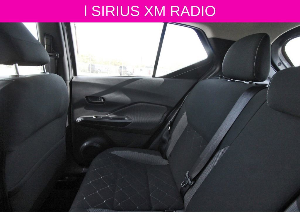 Used 2019 Nissan Kicks S image 12