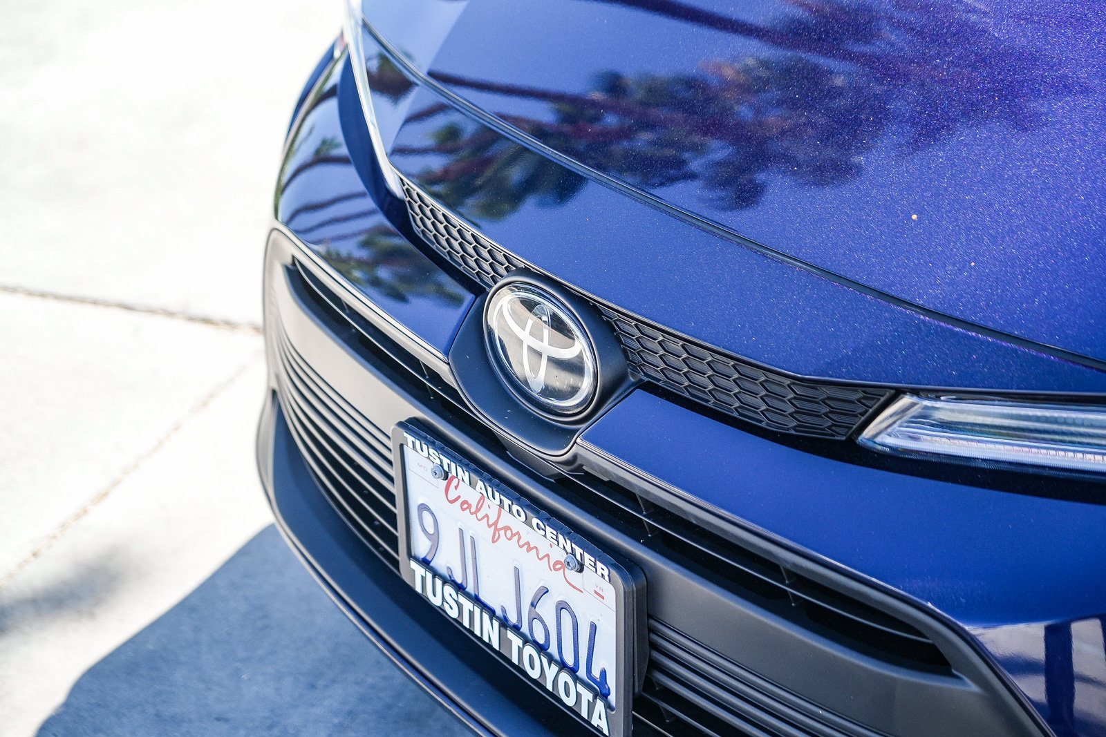 Certified 2024 Toyota Corolla LE w/ LE Convenience Package FWD image 3