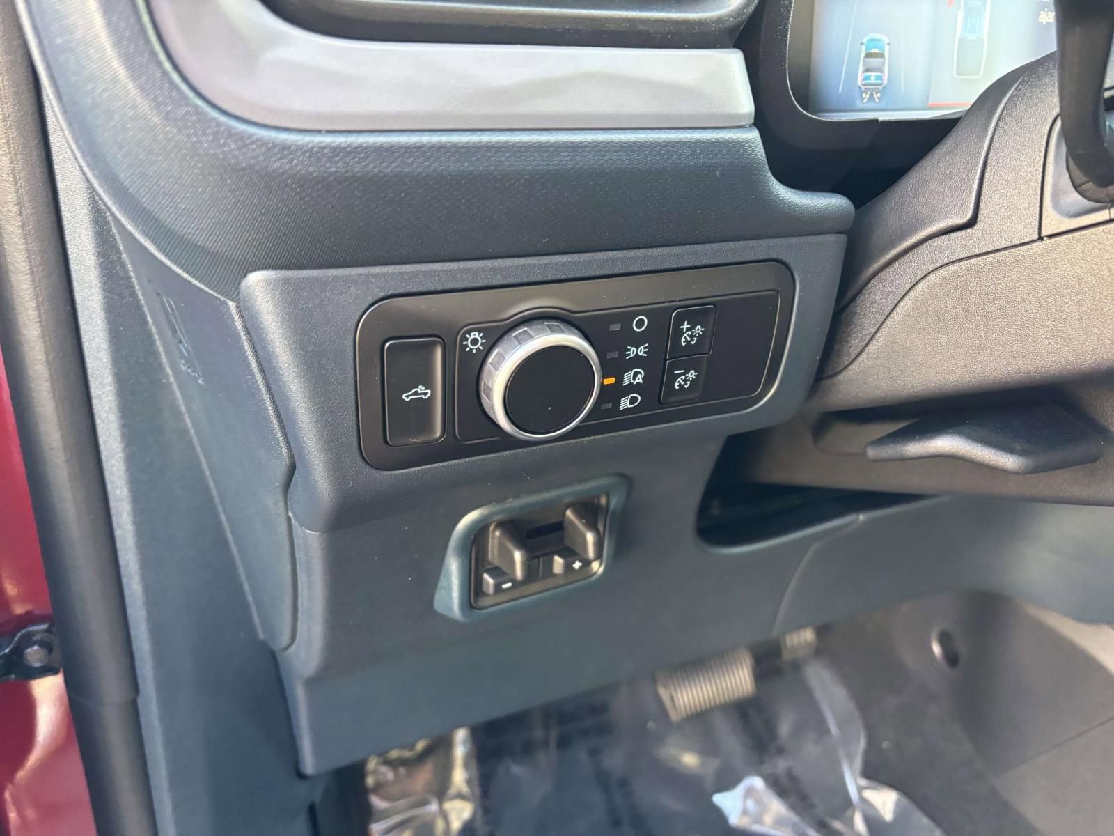 New 2025 Ford Maverick XLT w/ XLT Luxury Package image 14