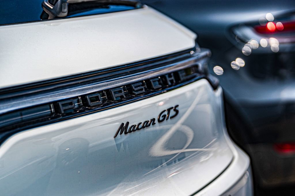 Used 2023 Audi Q8 Premium Plus image 57