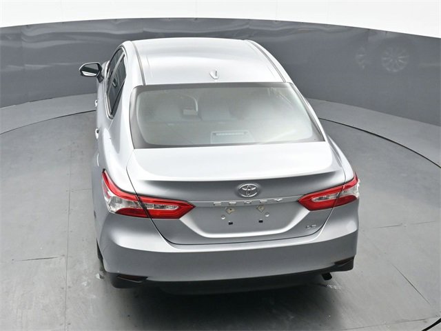Used 2020 Toyota Camry LE image 35