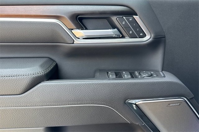 New 2025 GMC Sierra 3500 Denali w/ Denali Reserve Package image 11
