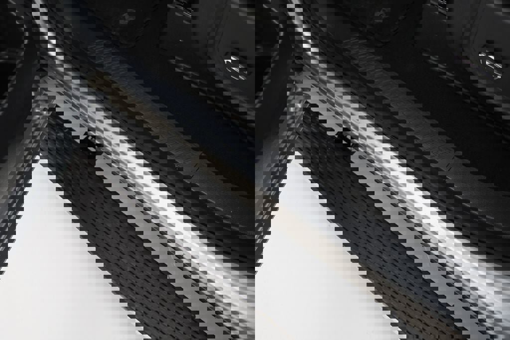 Used 2024 Ford Expedition Limited image 18