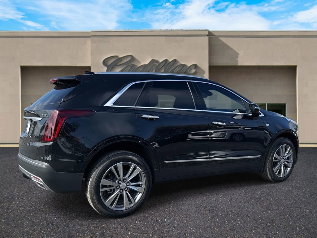 New 2026 Cadillac XT5 Premium Luxury w/ Driver Assist Package image 3