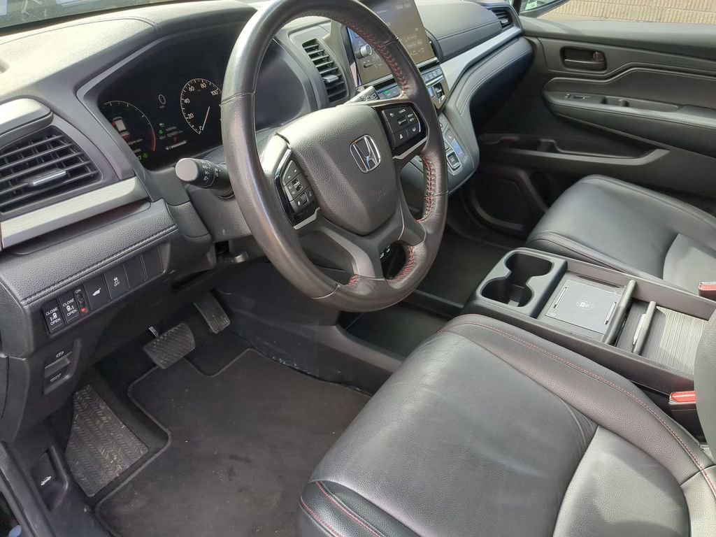 Used 2025 Honda Odyssey Sport-L image 15