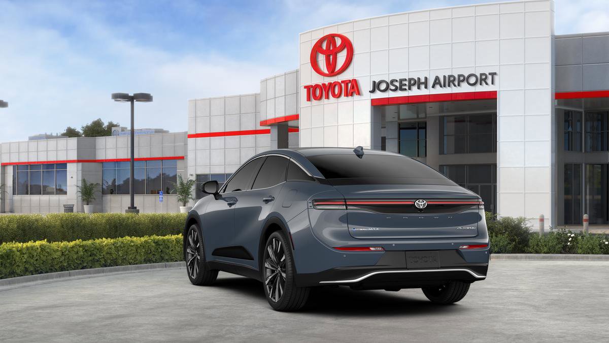 New 2026 Toyota Crown Platinum image 32