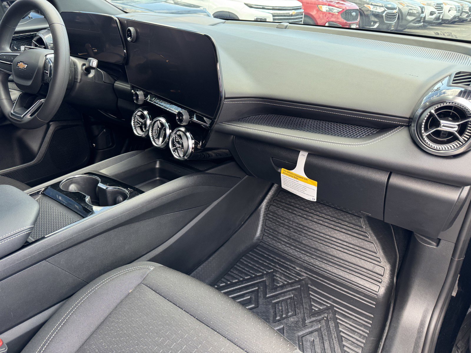 Used 2025 Chevrolet Blazer EV LT image 7