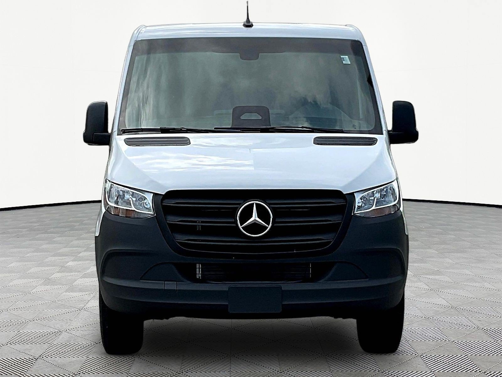 New 2026 Mercedes-Benz Sprinter 2500 image 2