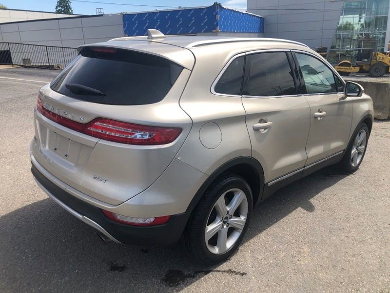 Used 2017 Lincoln MKC Premiere FWD image 6