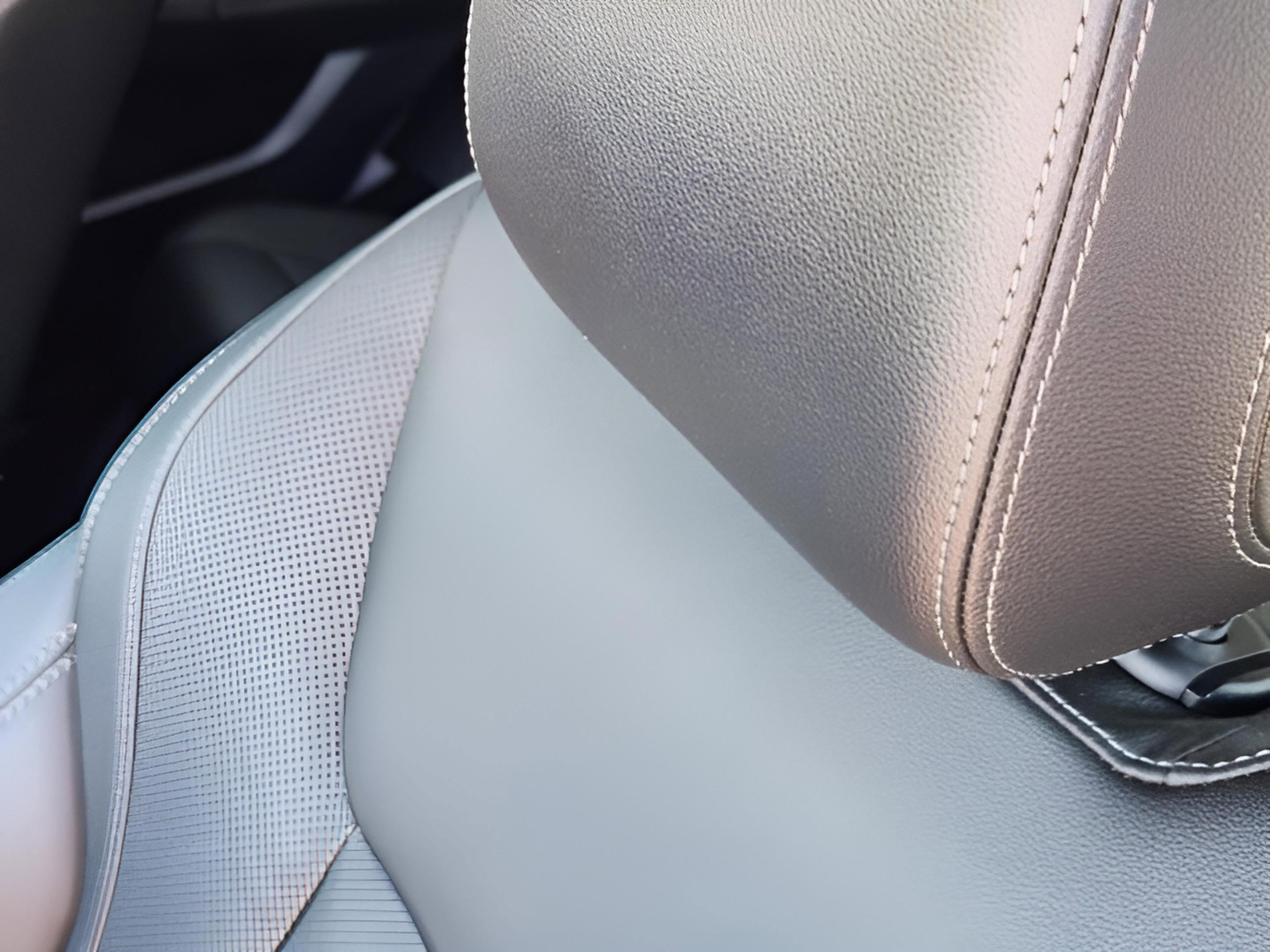 Used 2024 BMW X3 xDrive30i w/ Convenience Package image 11